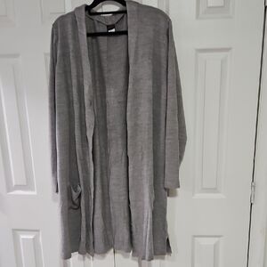Elegant Women's Gray Open Cardigan